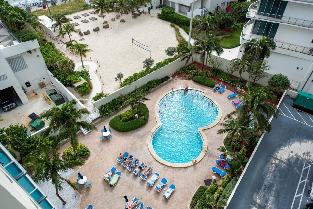 Paradise On Hollywood Beach 2 Bed 2 Bath Exterior photo